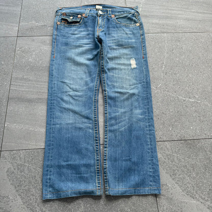 calm trueys - 34x30”