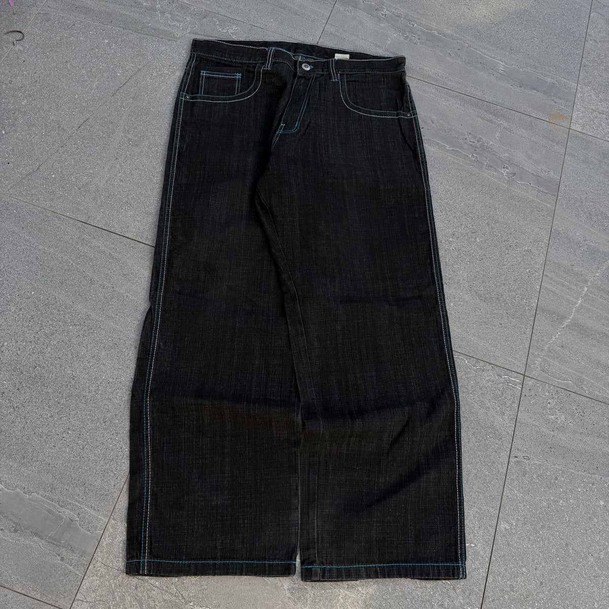 black fade dodecas 🤤 - 38x32”