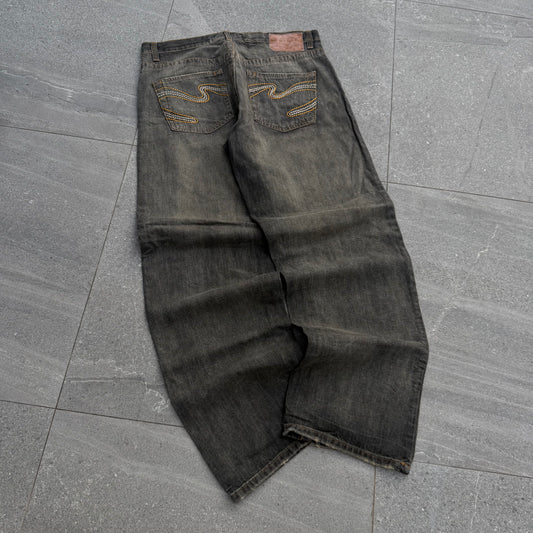 the GREATEST mecca jeans. 36x32”