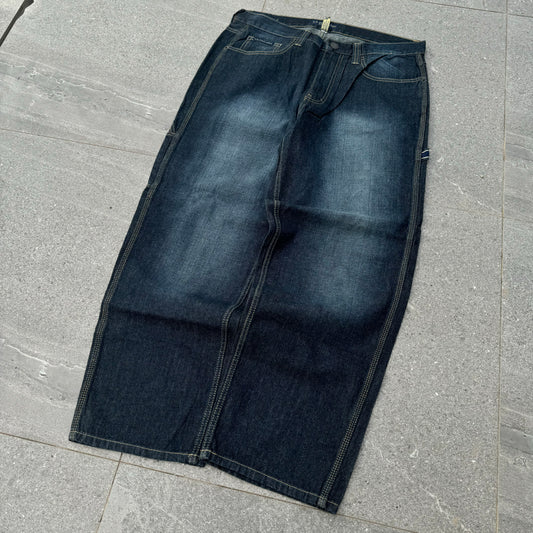 bro the wash on these is insane —— polo assn jeans - 36x31”