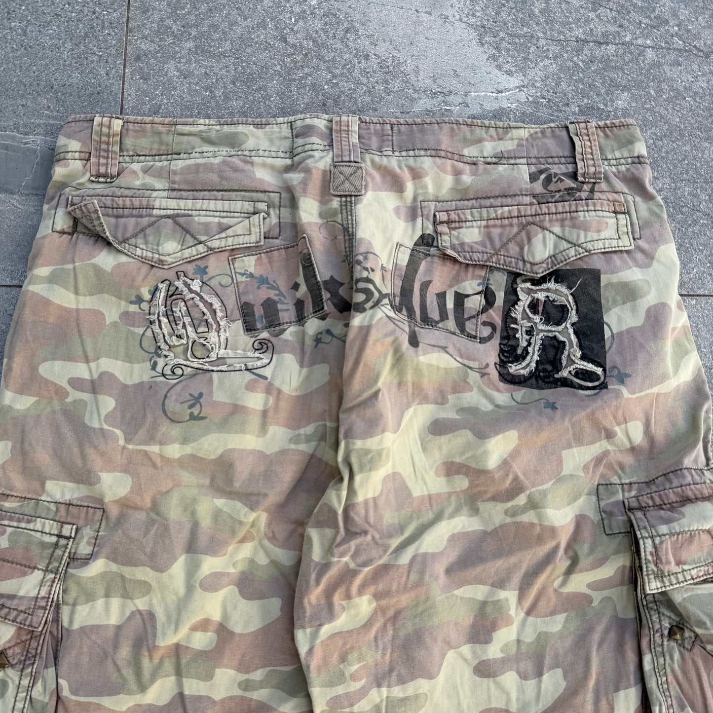 backhit quiksilver camos - 36x13”