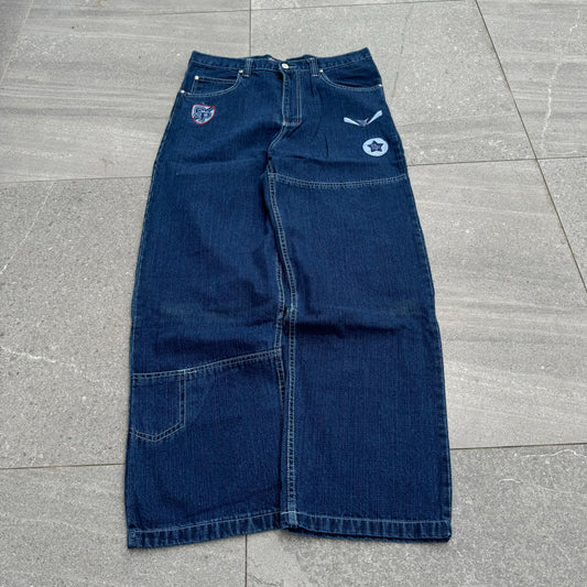 deadstock southpole badges - 35x31”