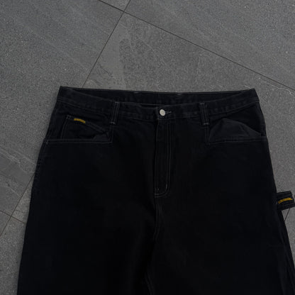 capris?!!! these are nuts lmao - 40x23”
