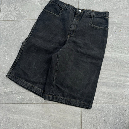 PERFECT 90s zonz jorts - 36x14.5”
