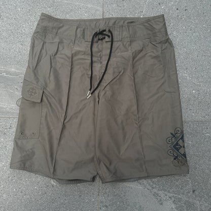 quiksilver boardies - 36x11”
