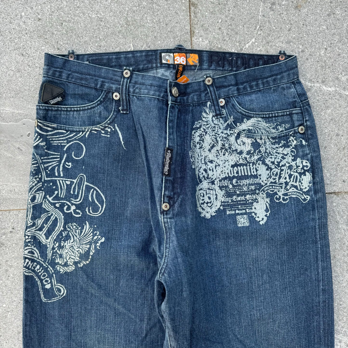 grail AOP akademiks (look at ts. insane) - 34x29”