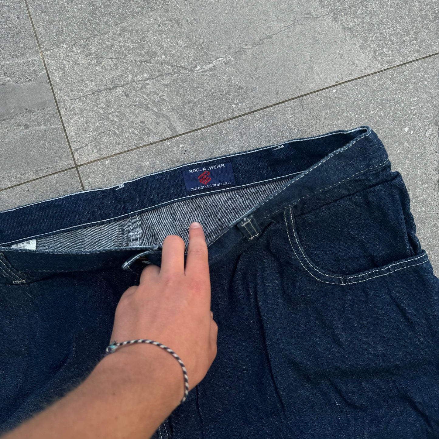 rocawear jeans - 46x31”