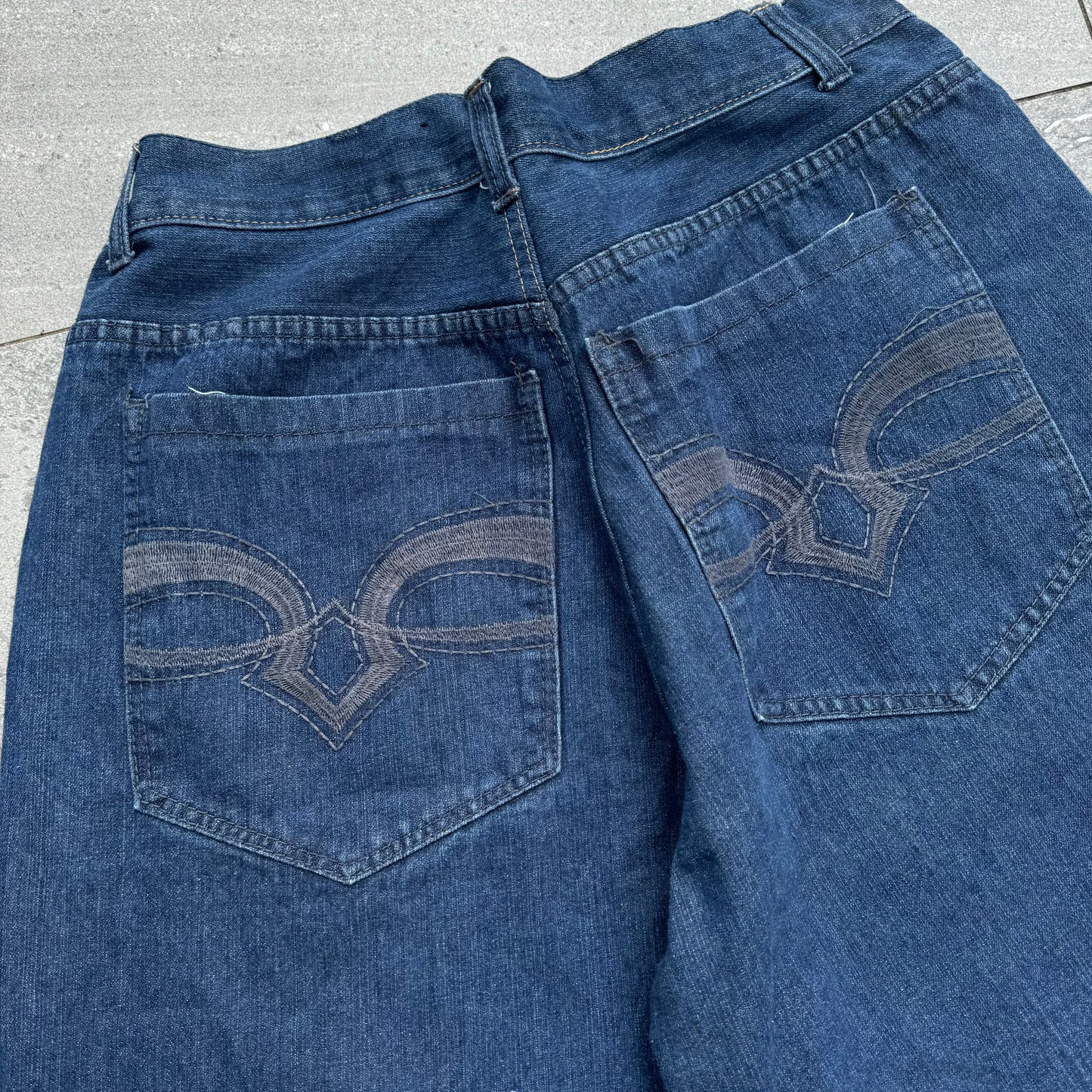 fatttt chams jorts - 35”