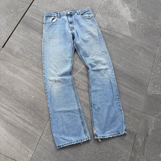 stacked levi’s 517 - 34x35”