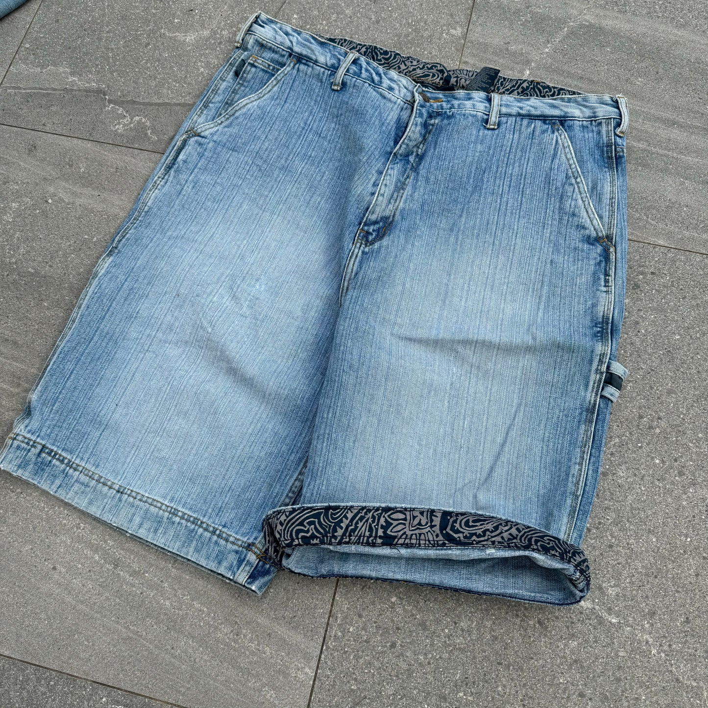 insane snoop dogg jorts - 40x12”