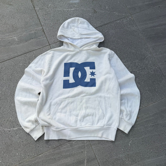 u guys can have this cheap, someone’s gonna sell it on depop - S
