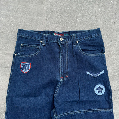 deadstock southpole badges - 35x31”