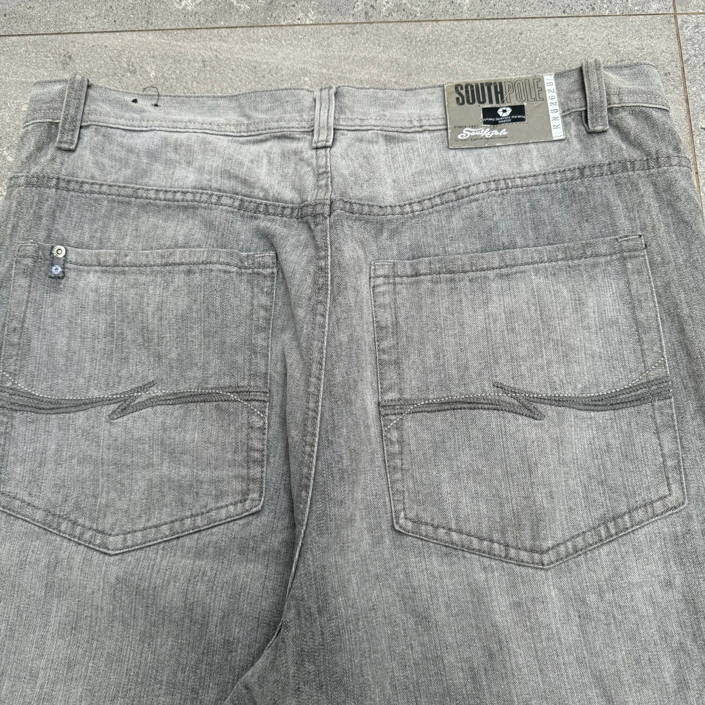 crazy southpole jorts - 42x11”