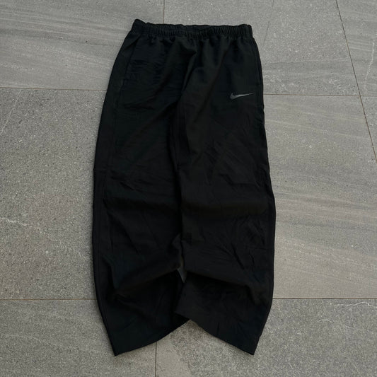 calm nike trackies - 36”
