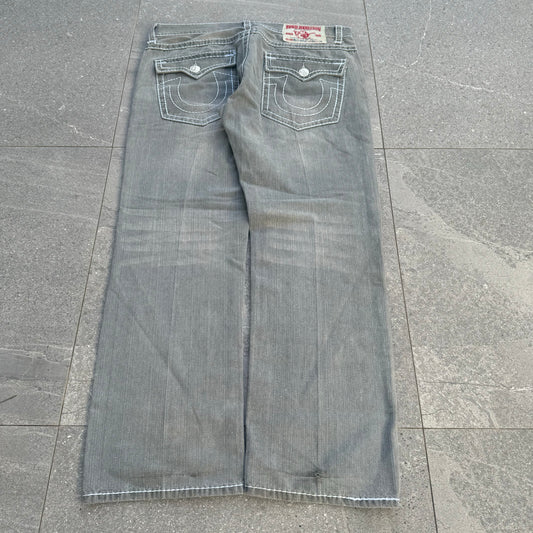 grail grey trueys (so fat) - 40x33”