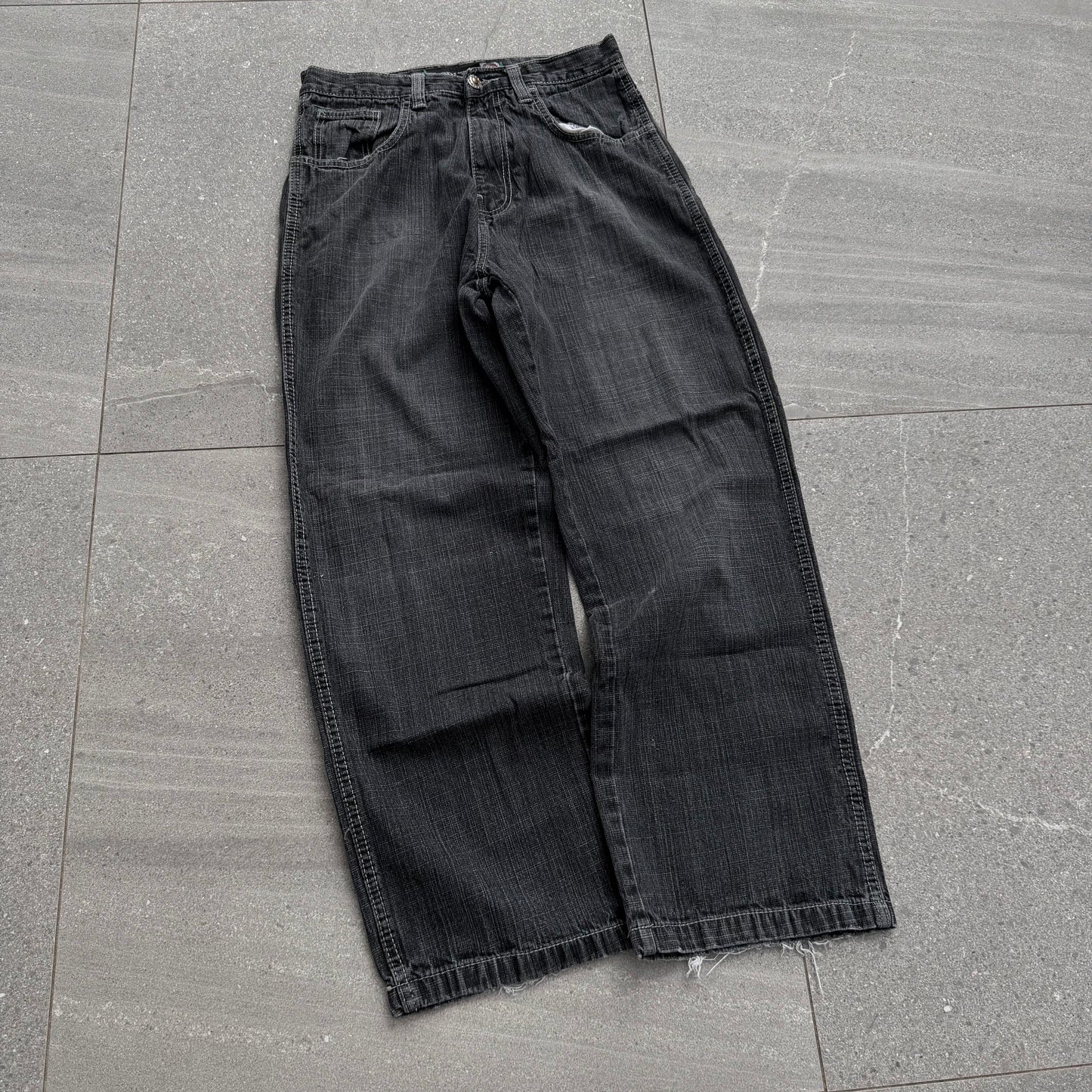 dodeca southpoles - 30x30”