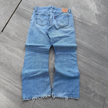 levi’s low bootcuts - 36x33”
