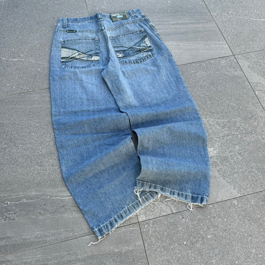 southpole faders - 34x30”