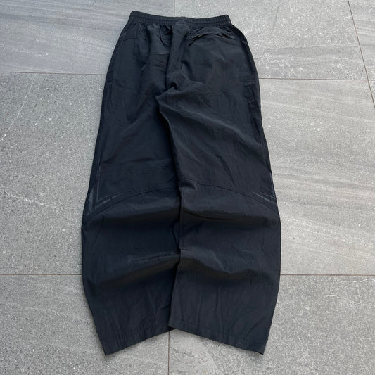 acg spec nike trackpants - 32”