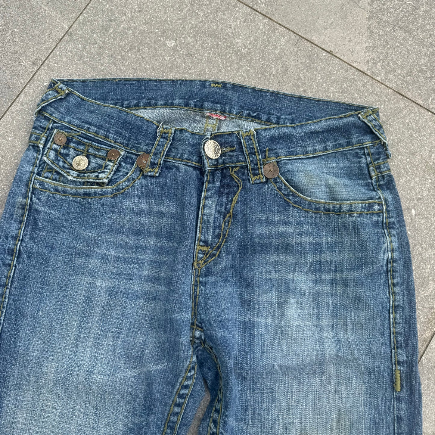 greeen fn stitch trueys - 33x32”