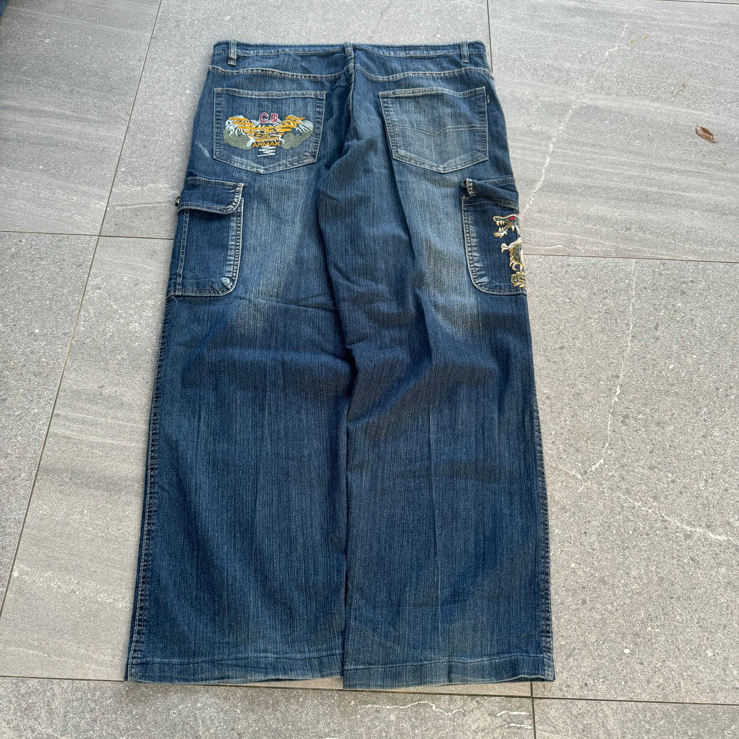 dragon side hits - 38x30”