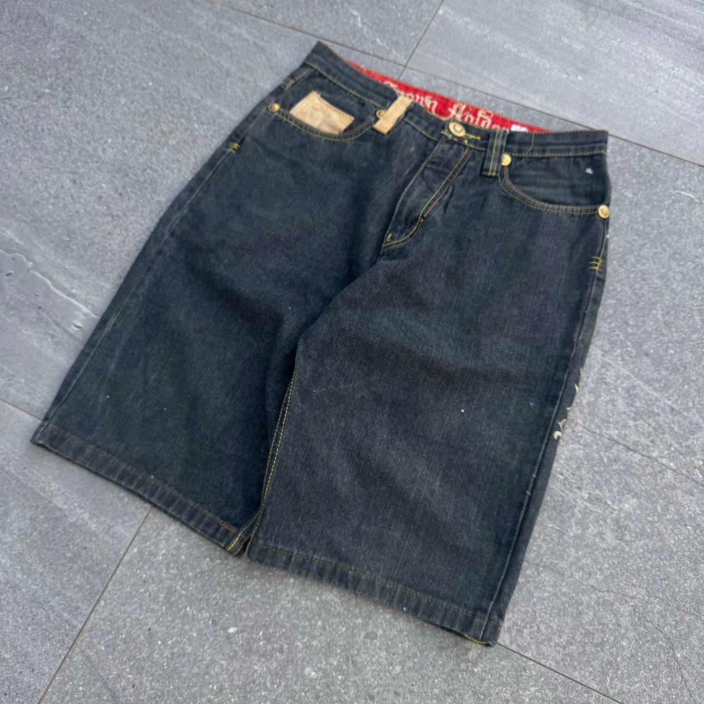 crown holder jorts - 31x12”