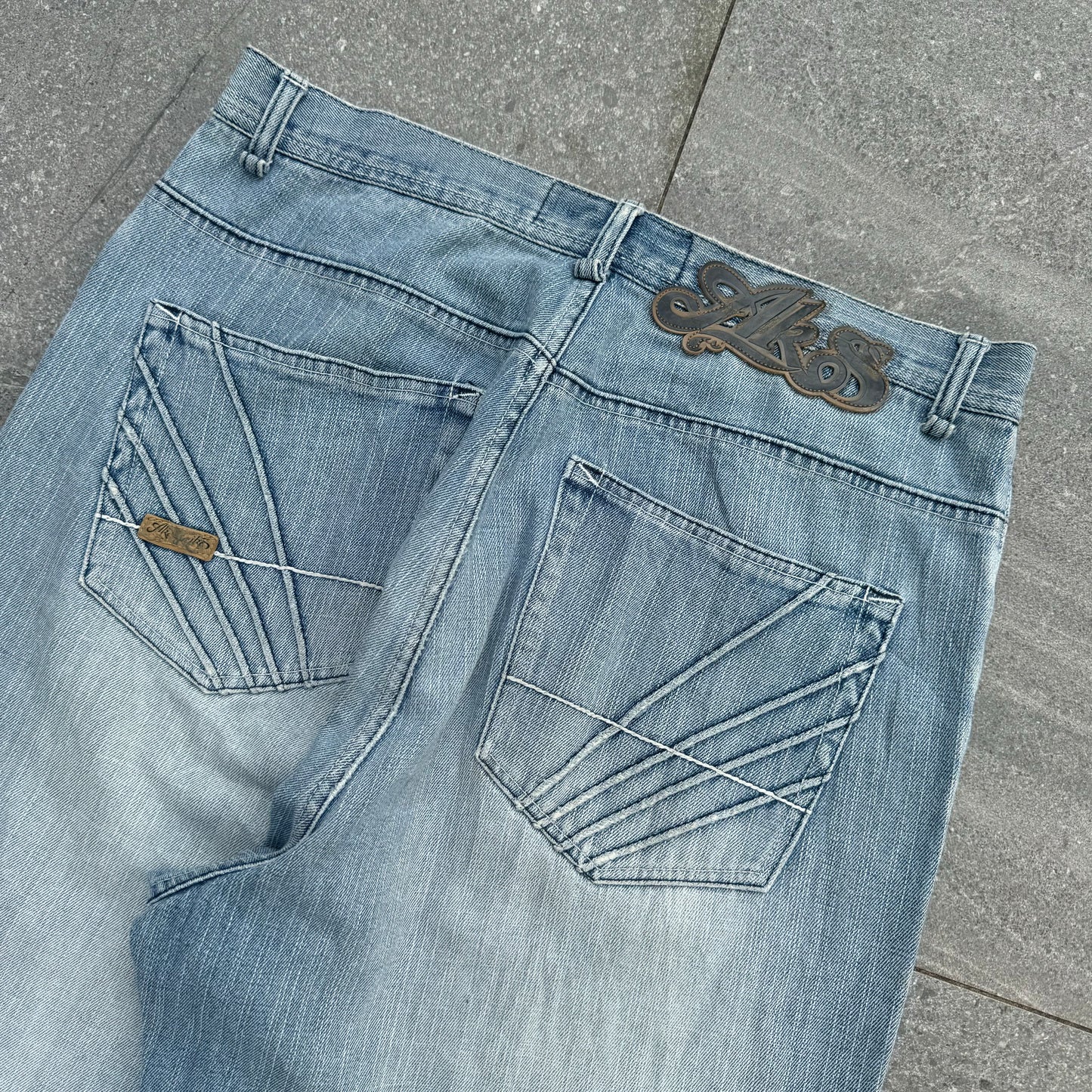 sexy akademiks summer jeans - 33x30”