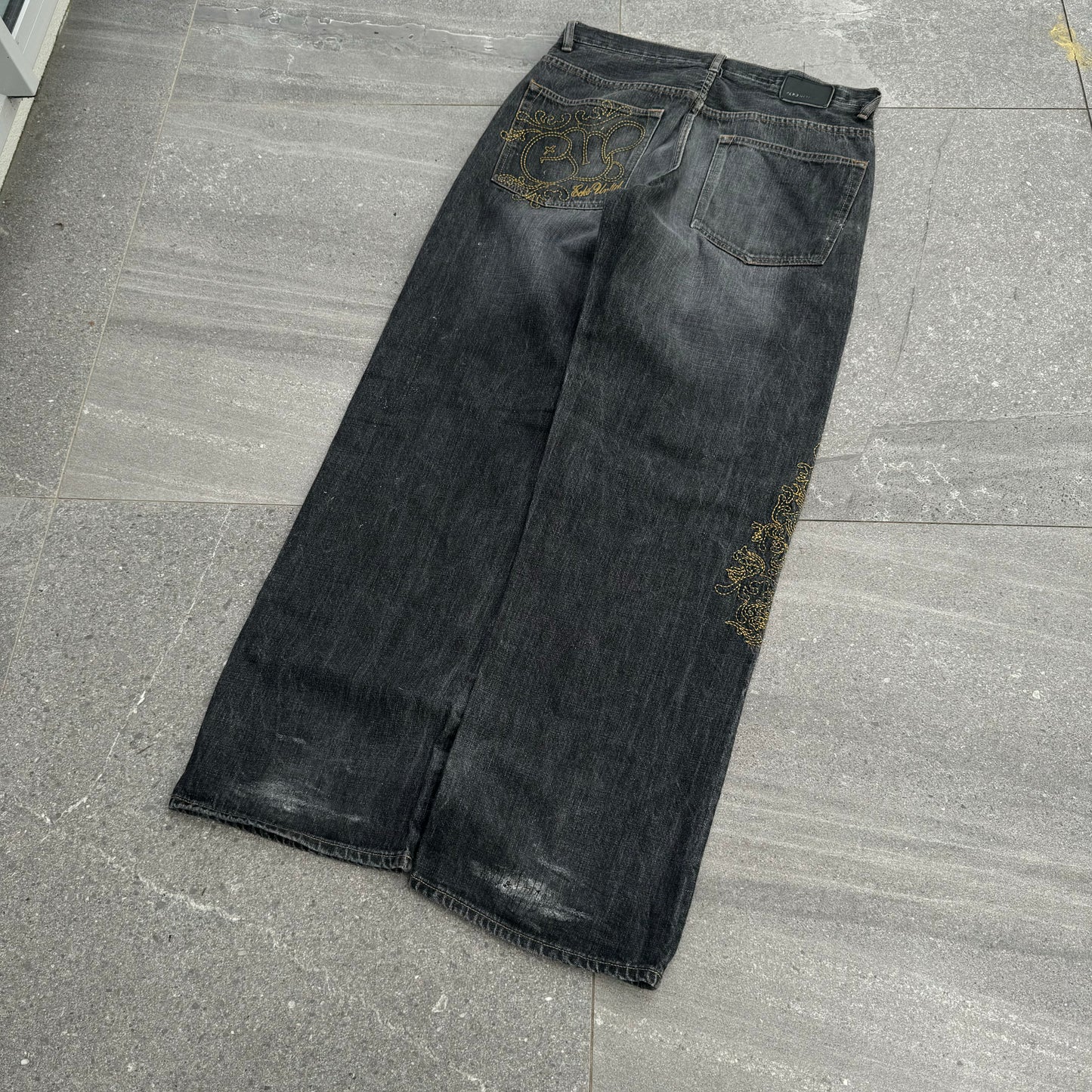 goat ecko jeans - 34x33”