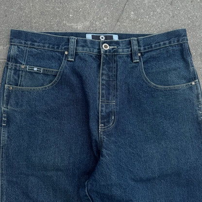 southpole graffiti’s - 36x30”