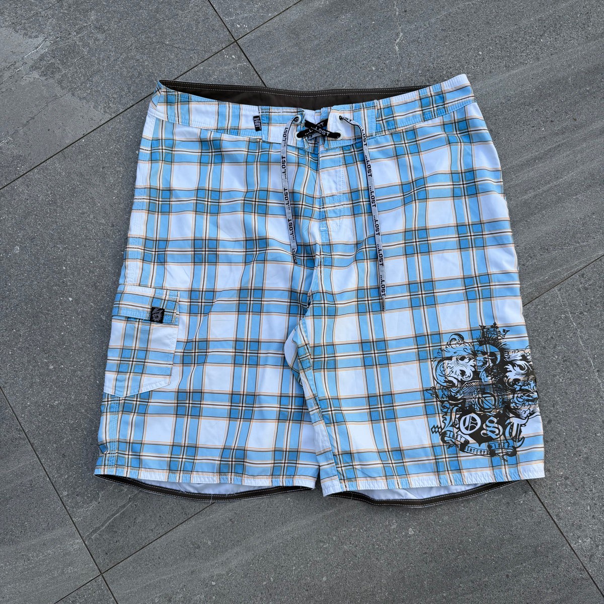 plaid lost boardies - 38”