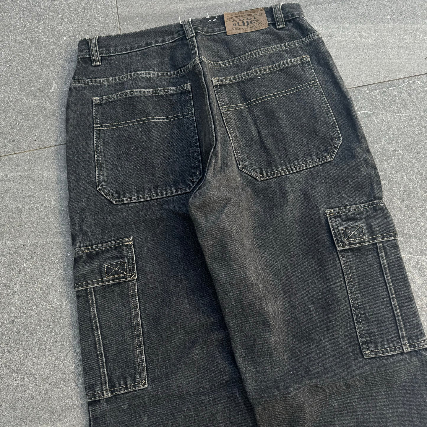 cargo jeans - 32x30”