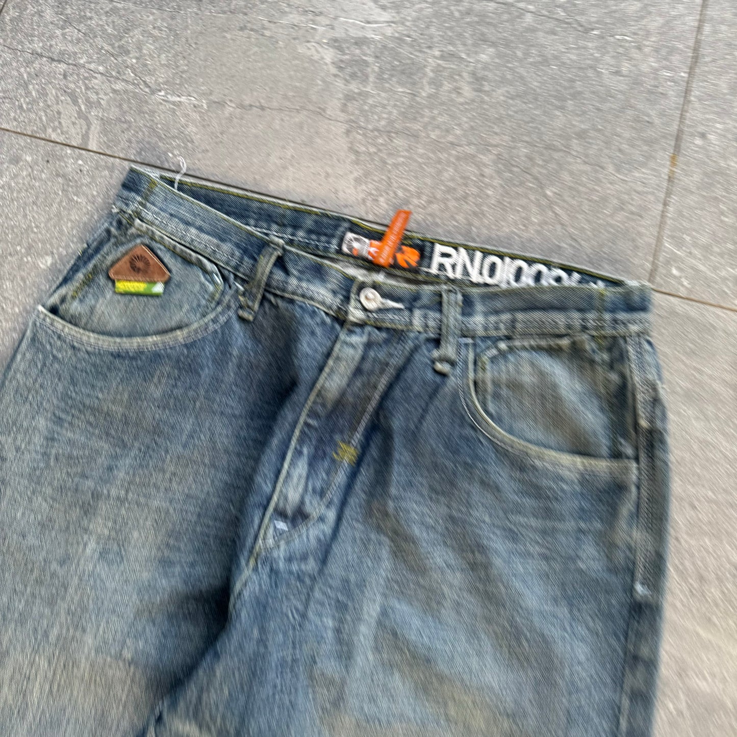 sexy akademiks jeans - 34x32”