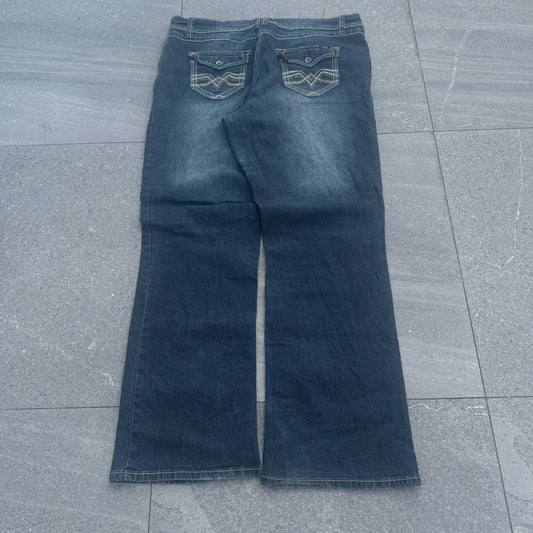 baggggy angeles bootcuts - 40x34”