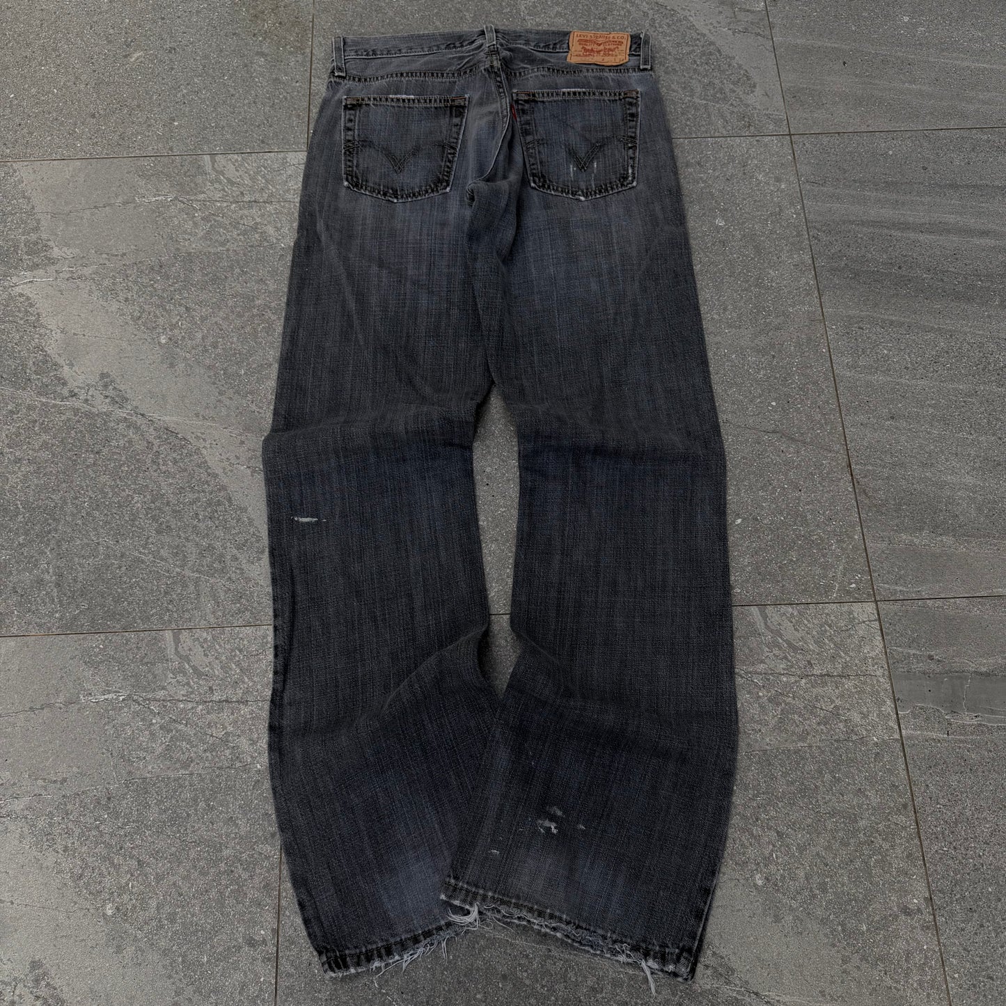 omg black levi’s 527 bootcuts - 32x34”