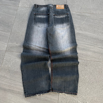 akademiks front hit jeans - 34x33”