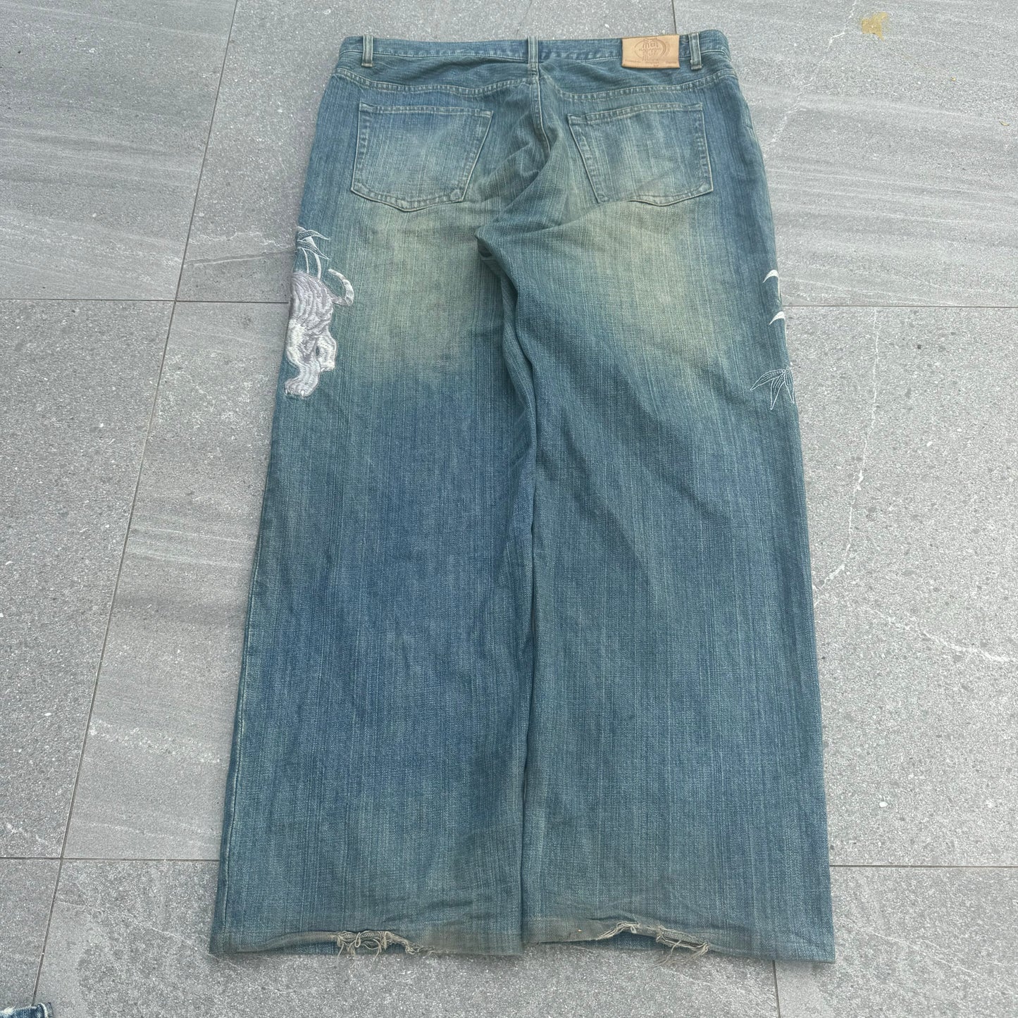 karakuri tiger jeans - 40x32”