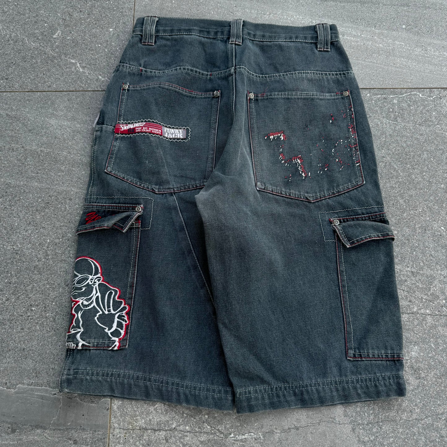 bboy jorts - 29”