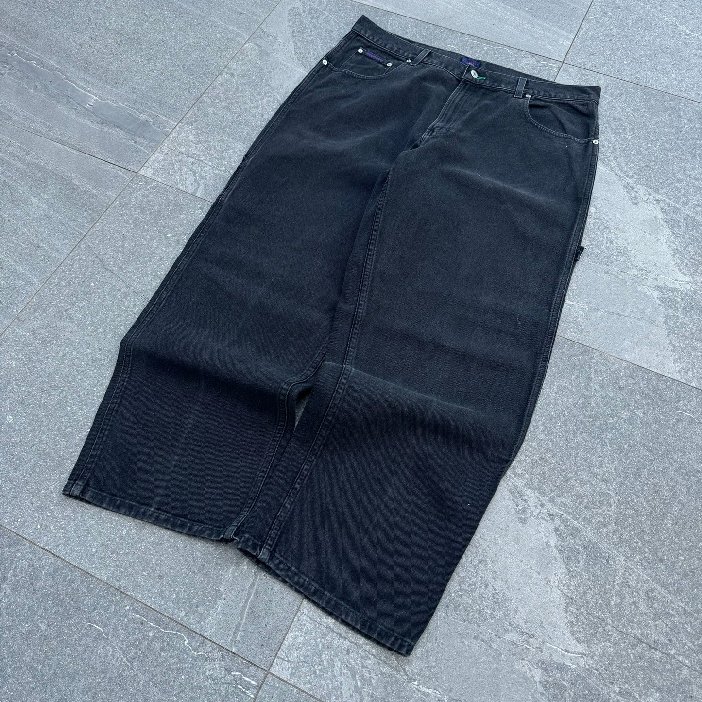fat tommy jeans - 38x33”