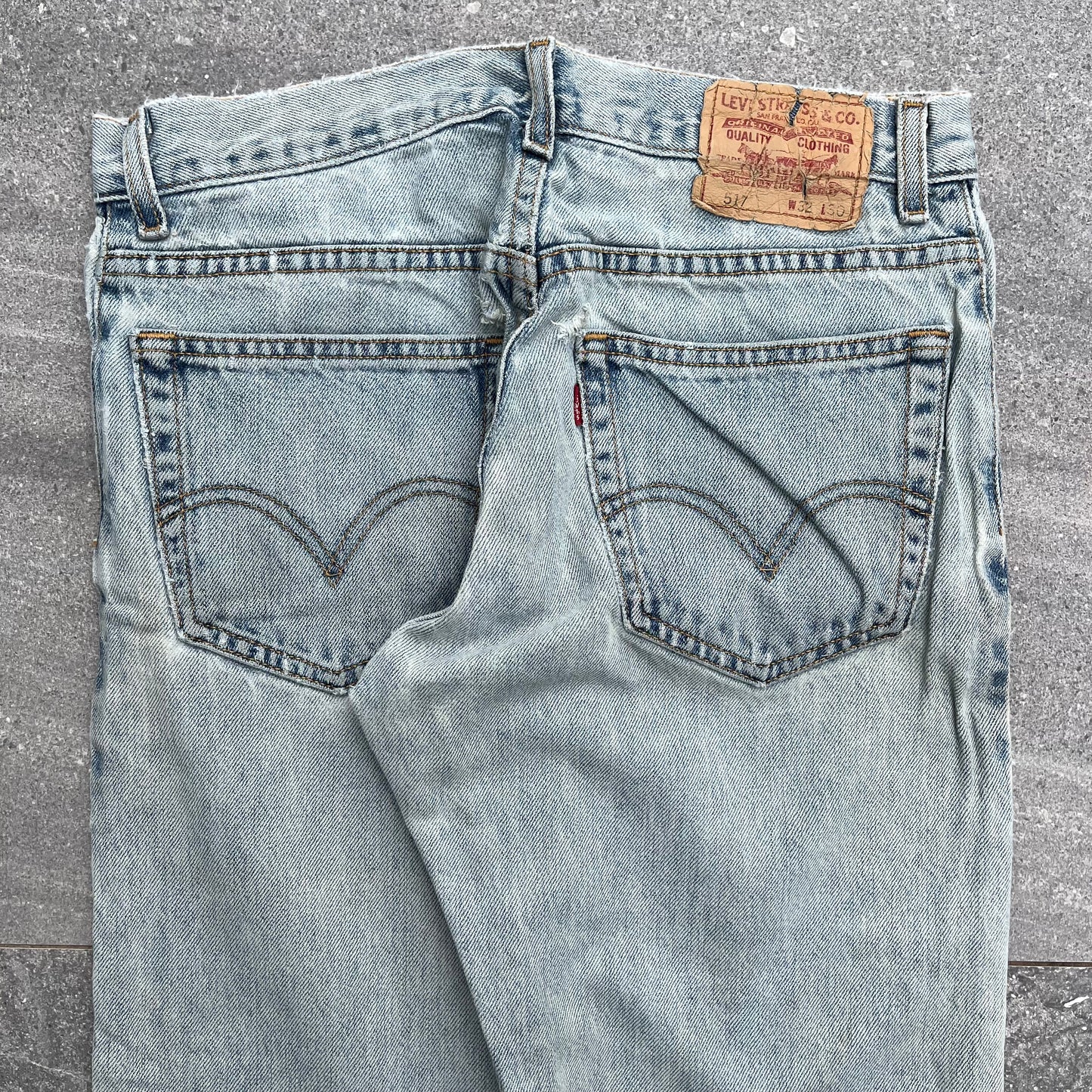 lightwash levi 517 bootcuts - 30x30