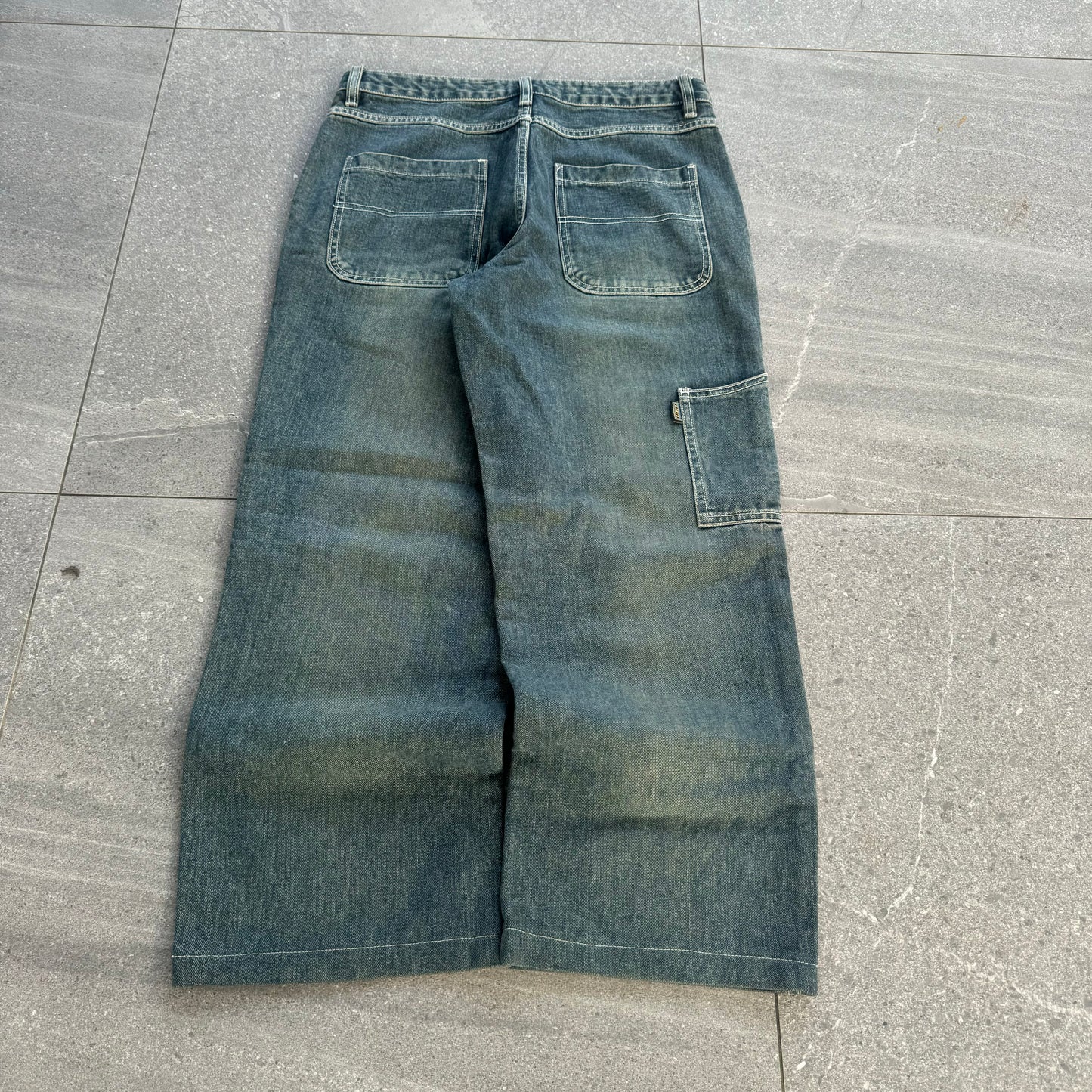 ddp double knees - 30x28”