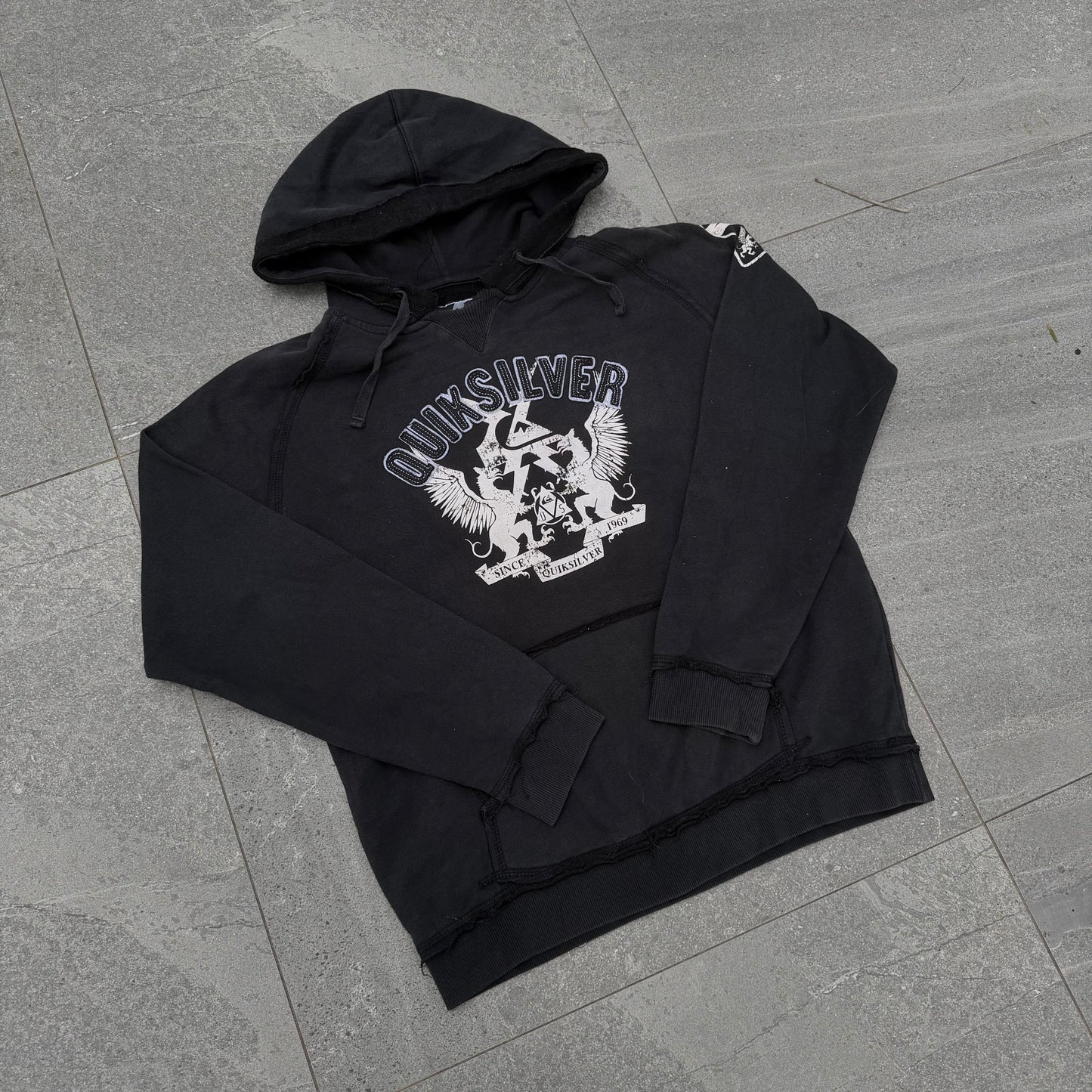 clean af quiksilver hoodie - S
