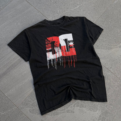 DC drip tee - M (this one gooood)