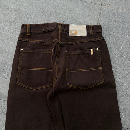 knobetta brown wash (these are literally southpoles) - 34x31”