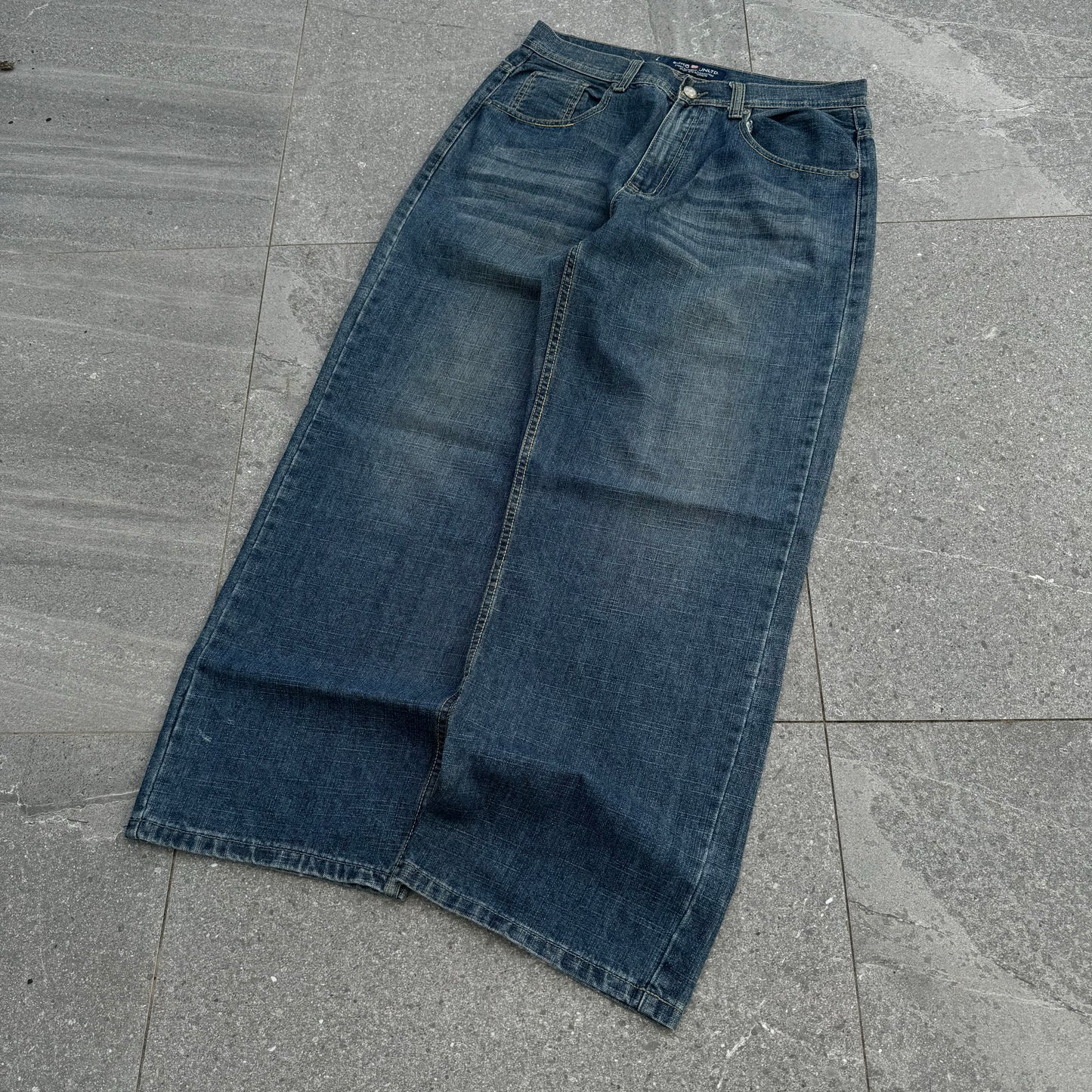 phat ecko jeans - 34x31”