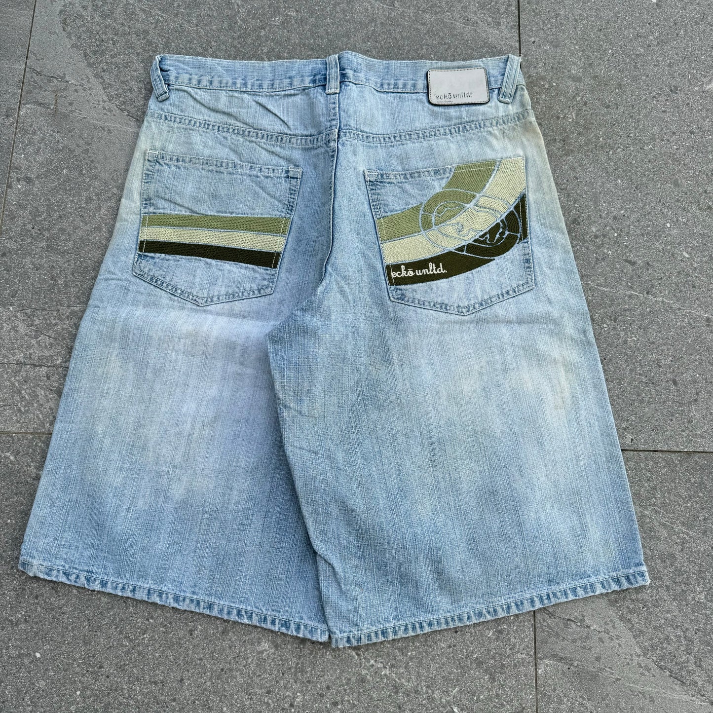 clean ecko jorts - 34”