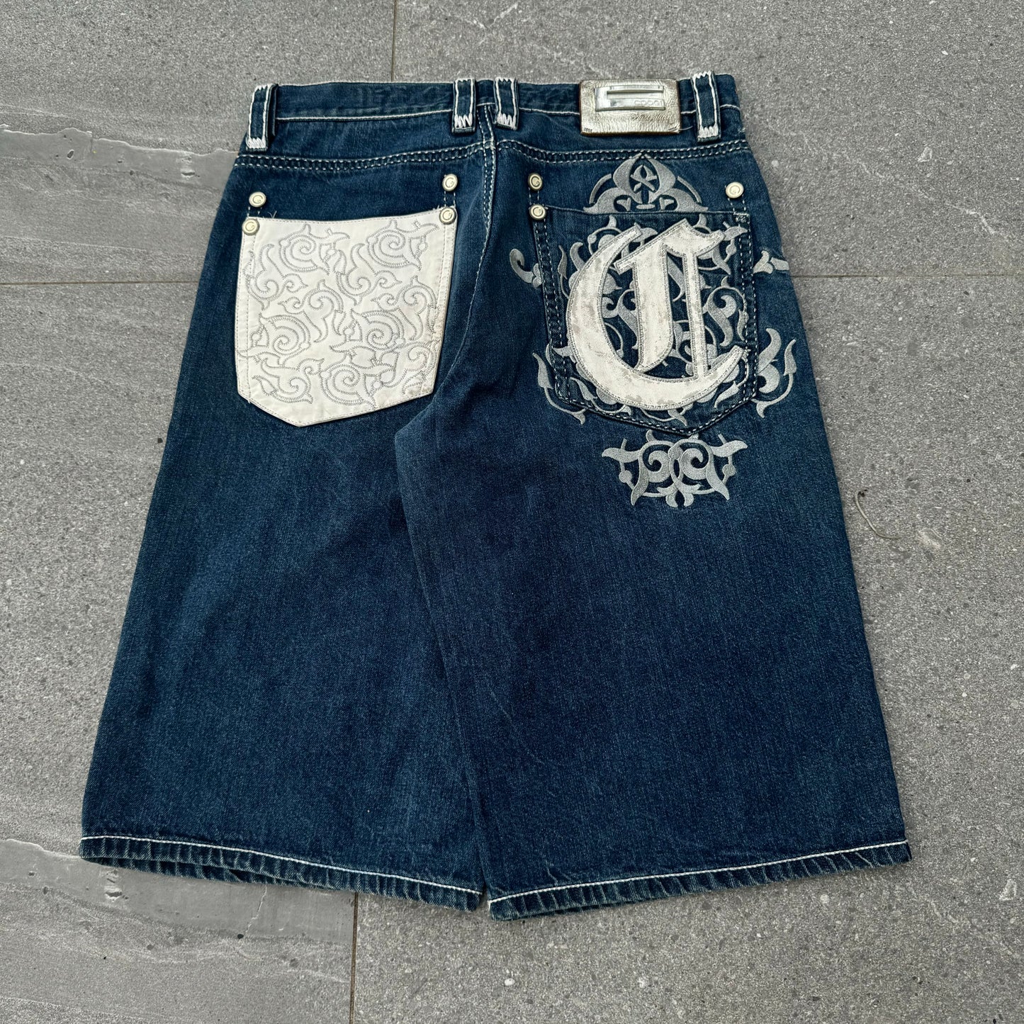grail coogi jorts - 35x15.5”