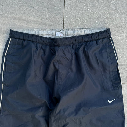 OG nike trackies - L