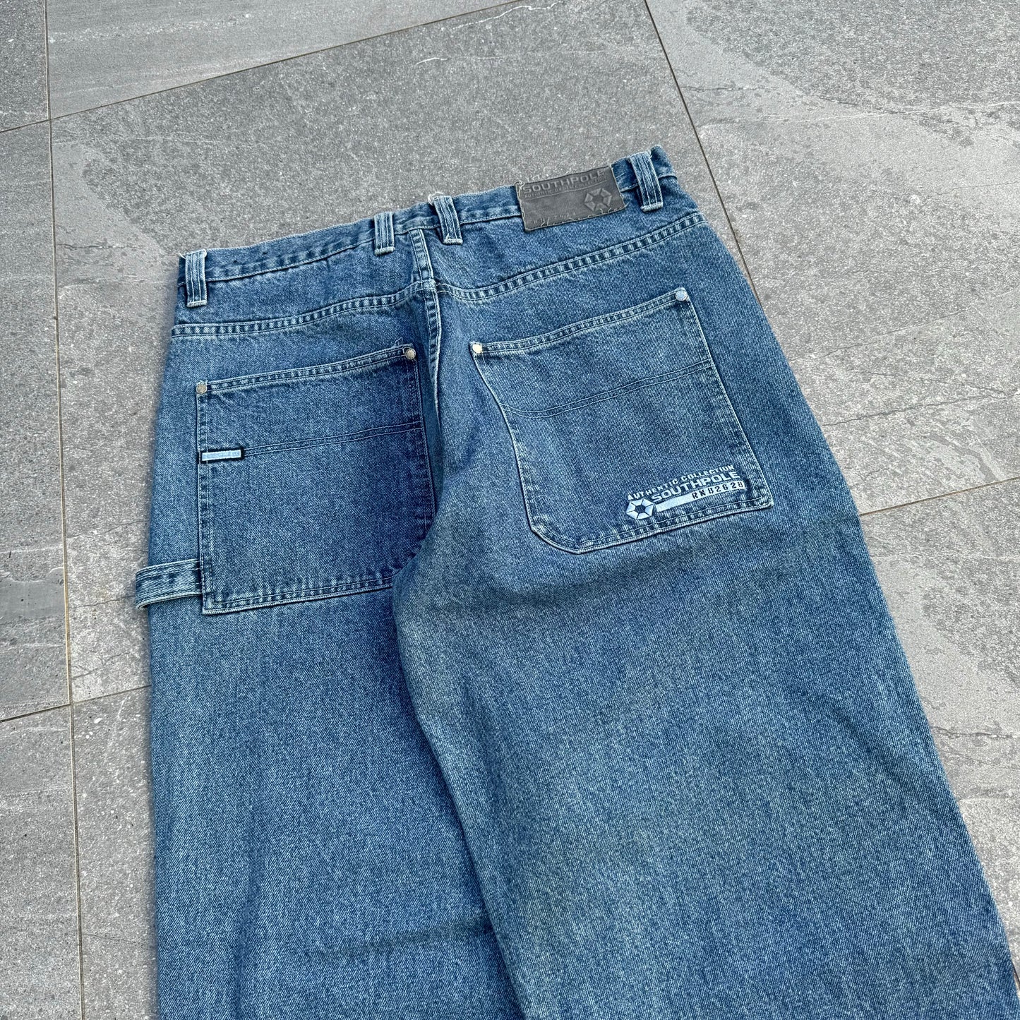 southpole jeans - 36x32”