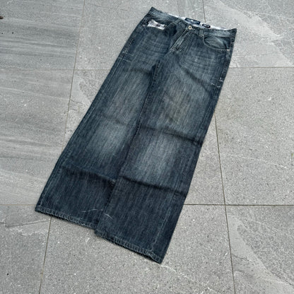 plaid pocket ecko jeans - 33x31”