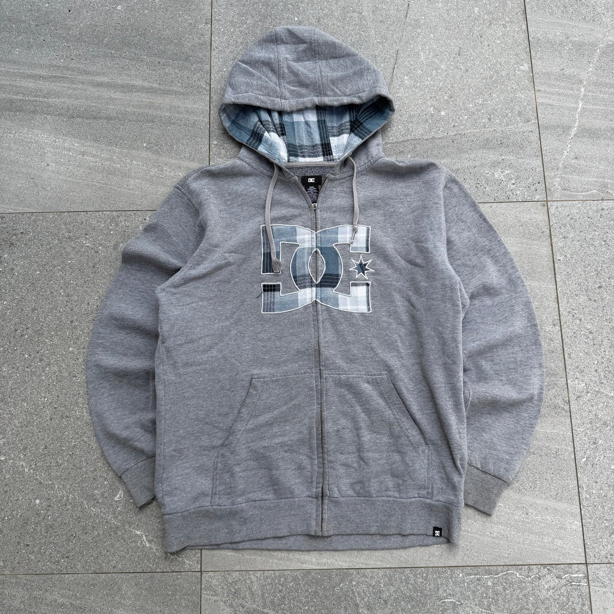 grail DC plaid zip - M